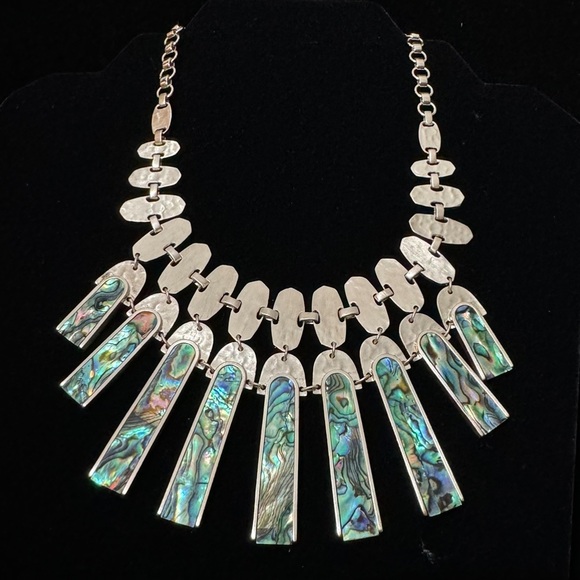 Kendra Scott Gold Mimi Necklace in Abalone Shell, NWT - Picture 2 of 6